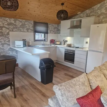 Wild Oats 19 - Yellowtop Country Park - Hot Tub - Yorkshire Villa