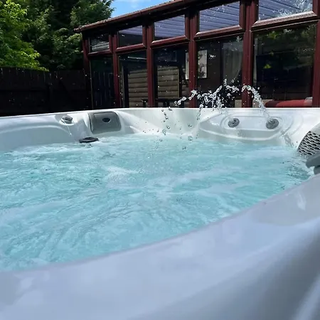 Willa Wild Oats 19 - Yellowtop Country Park - Hot Tub - Yorkshire Selby