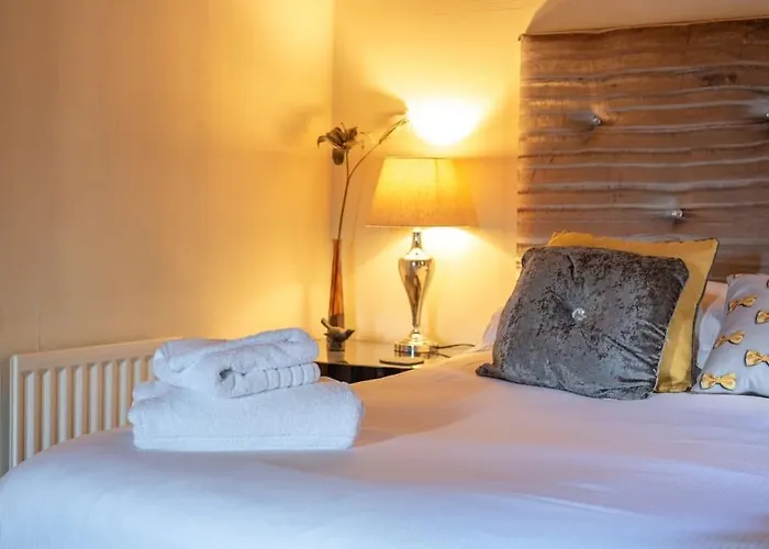 Wild Oats 19 - Yellowtop Country Park - Hot Tub - Yorkshire Selby