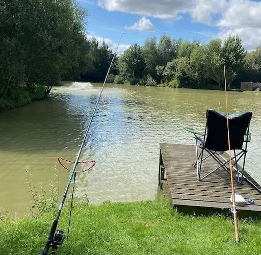 Wild Oats 19 - Yellowtop Country Park - Hot Tub - Yorkshire