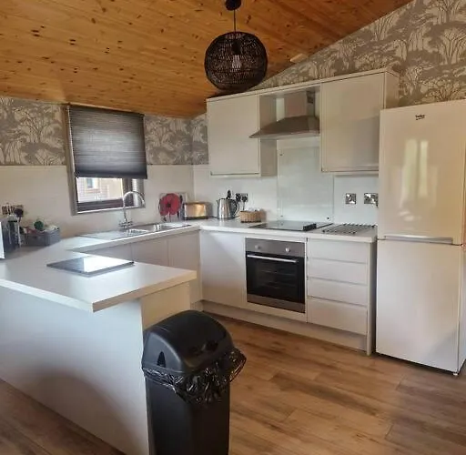 Wild Oats 19 - Yellowtop Country Park - Hot Tub - Yorkshire