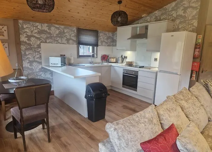 Wild Oats 19 - Yellowtop Country Park - Hot Tub - Yorkshire Villa