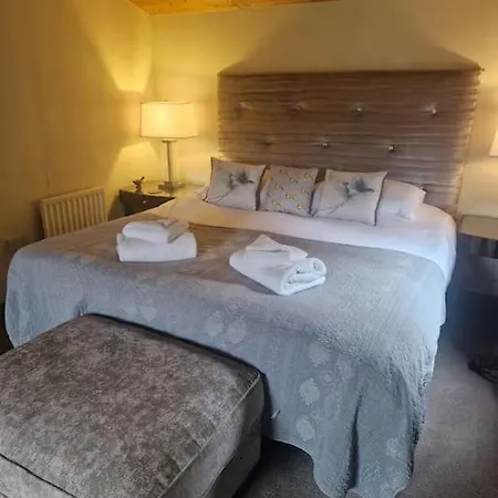 Wild Oats 19, Yellowtop Country Park *