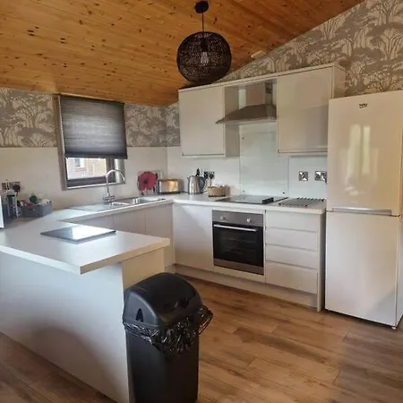 Wild Oats 19, Yellowtop Country Park